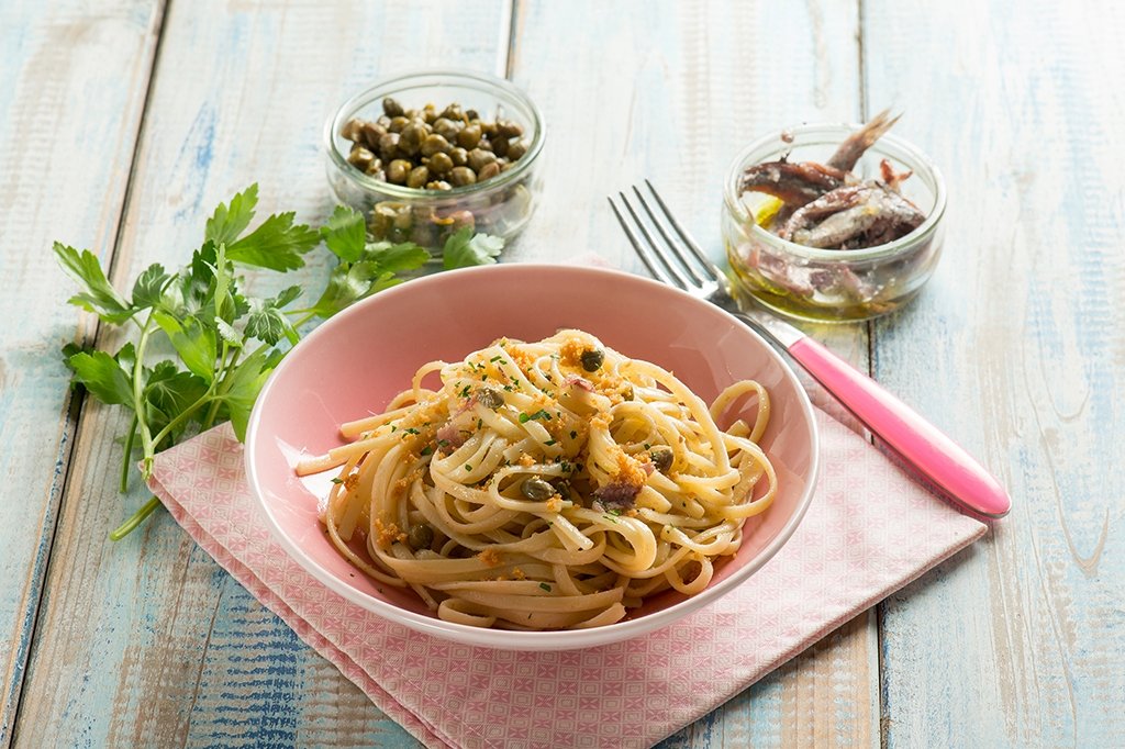 Anchovy Pasta With Capers and Garlic Breadcrumbs Pinocchio's Pantry