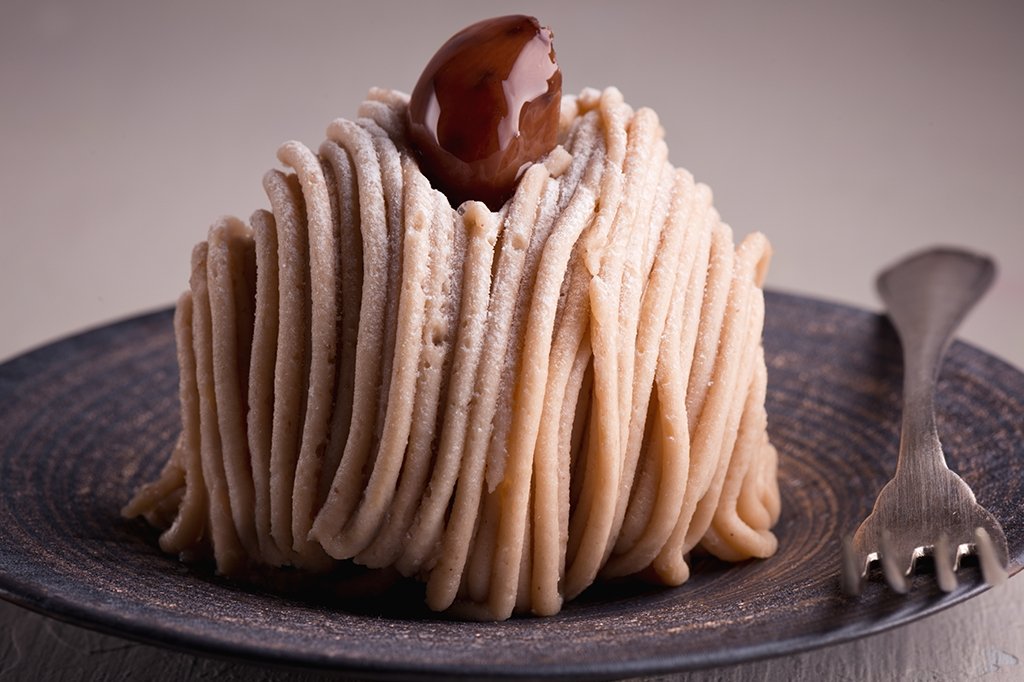 Mont Blanc chestnut dessert: the original recipe - Pinocchio's Pantry - Authentic Italian Food