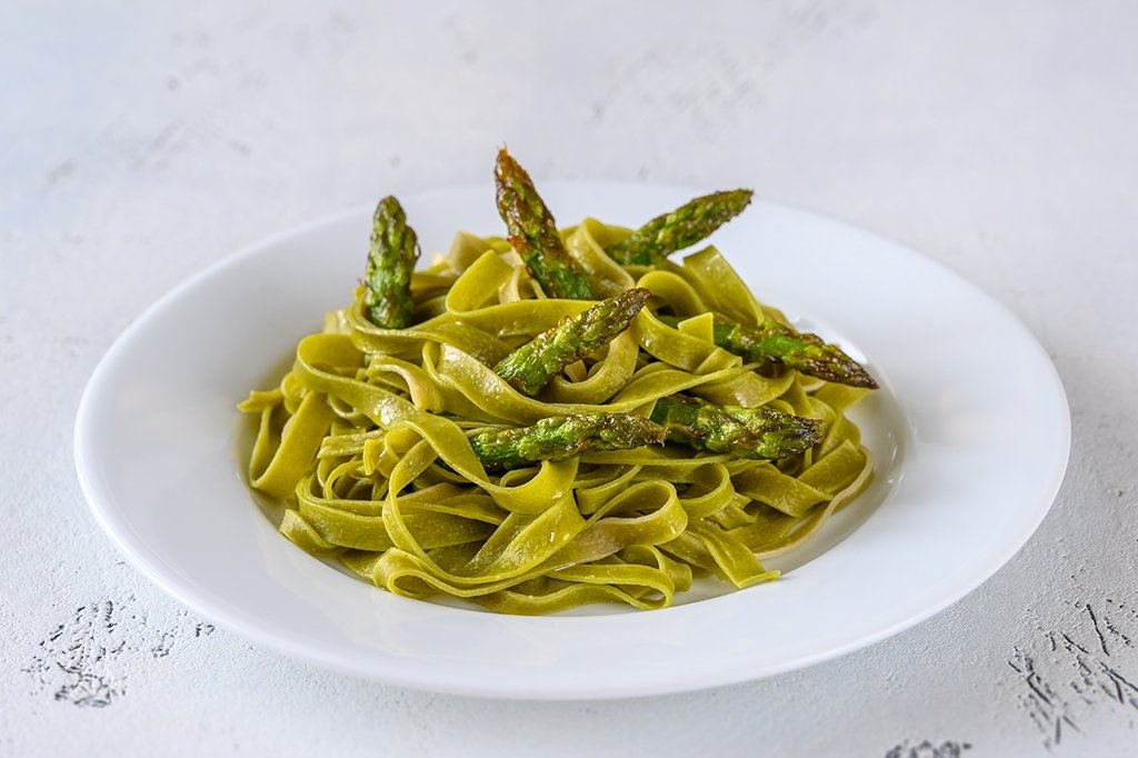 “Primavera” Tagliatelle with Basil and asparagus, a Spring recipe - Pinocchio's Pantry - Authentic Italian Food