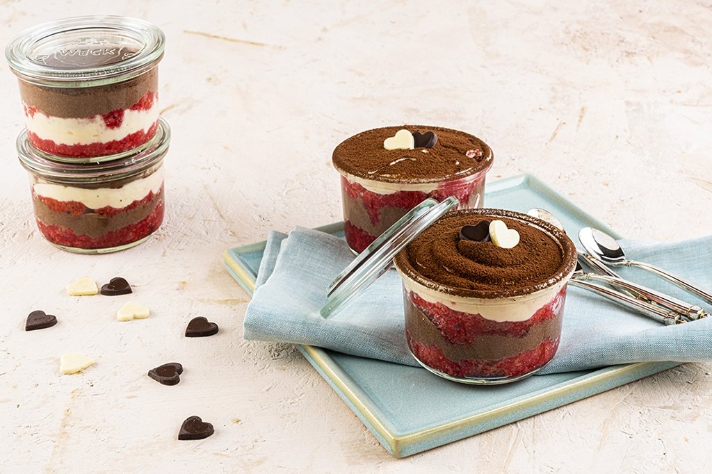 Zuppa Inglese, a delicious Italian Glass Dessert - Pinocchio's Pantry - Authentic Italian Food