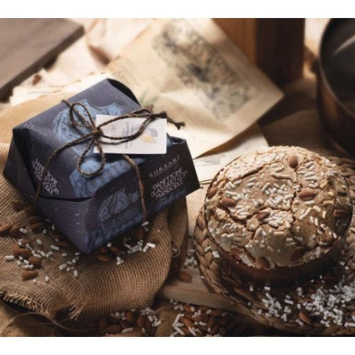 BORSARI Panettone with Almonds and Icing 1kg 2.2lb